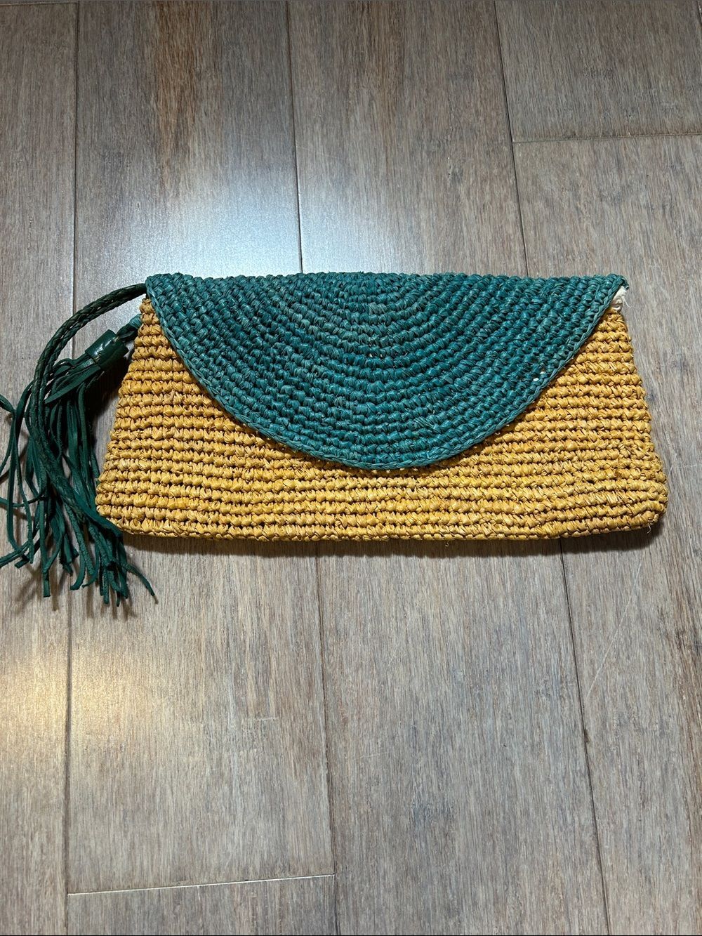 Mar y Sol Camille clutch yellow teal raffia with flap